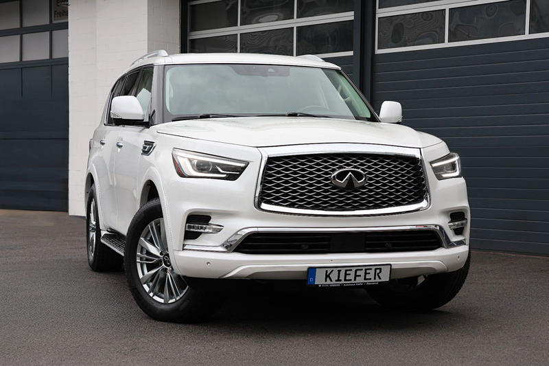 Infiniti QX80 5.6L V8 AWD/7-Sitzer/360/BOSE/SHZ/LHZ/R20 — photo 2