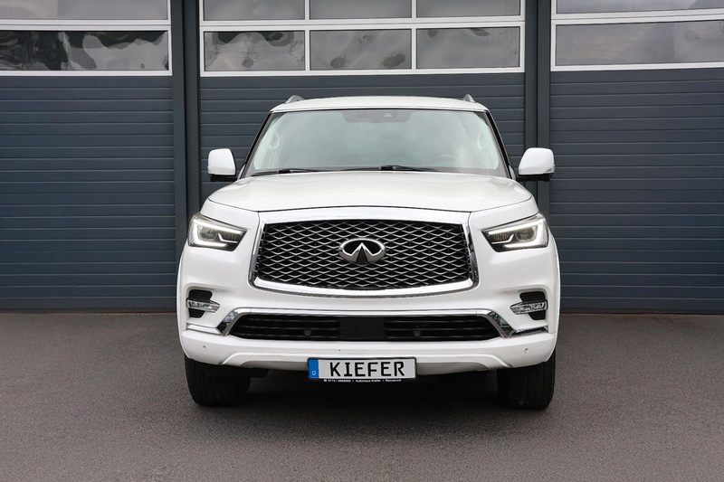 Infiniti QX80 5.6L V8 AWD/7-Sitzer/360/BOSE/SHZ/LHZ/R20 — photo 3
