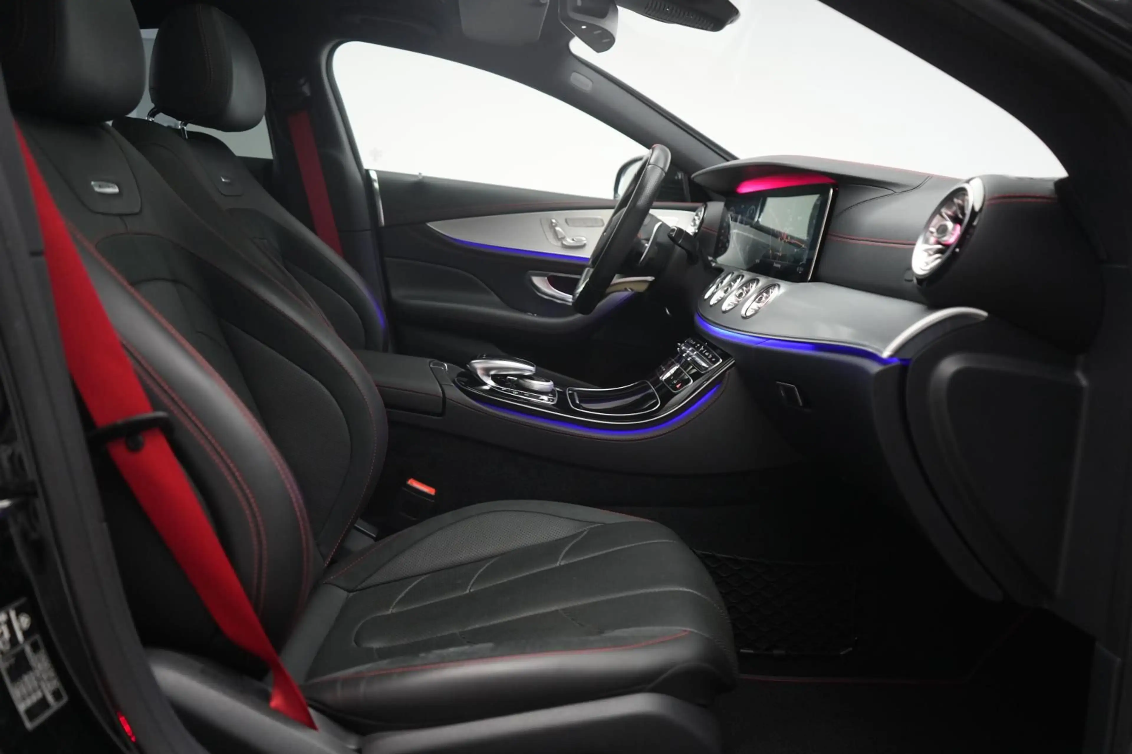 Mercedes-Benz CLS 53 AMG 4Matic Speedshift 9G-T Leder/HUD/Burm — photo 7