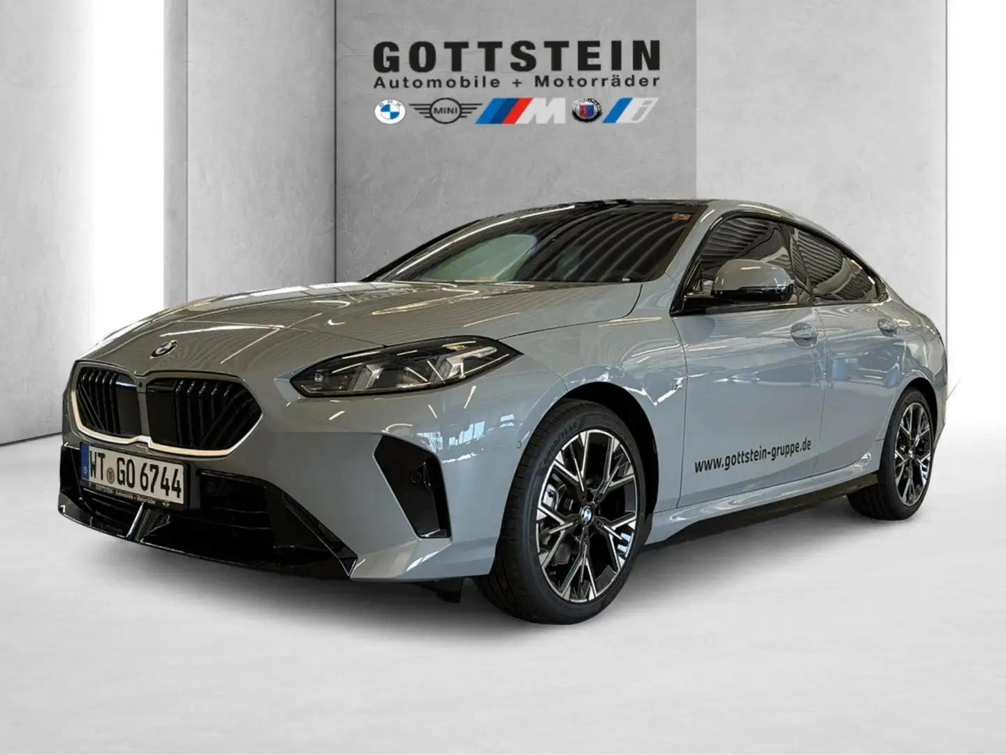 BMW 220 d M Sportpaket / UPE 56.410,- € Grau - 1