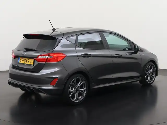 Ford Fiesta view 4