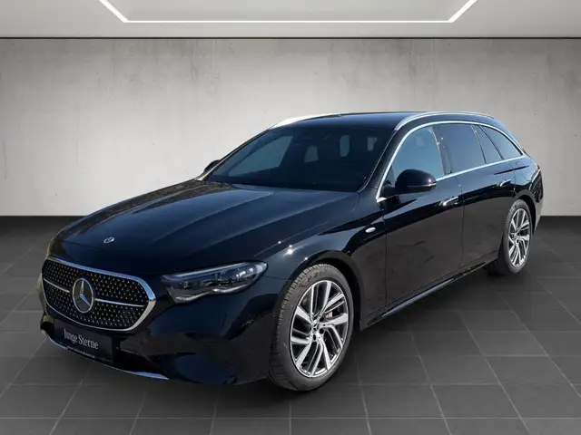 Mercedes-Benz E 300 de 4MATIC T-Modell mit EQ Ö-Edition Ansicht 2