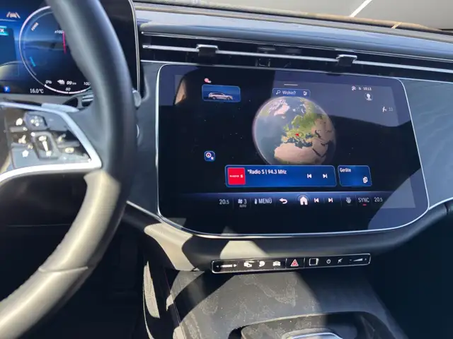 Mercedes-Benz E 300 de 4MATIC T-Modell mit EQ Ö-Edition Ansicht 12