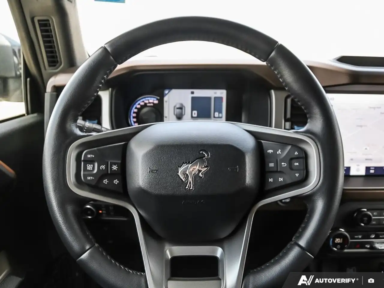 Ford Bronco снимка Ford Bronco