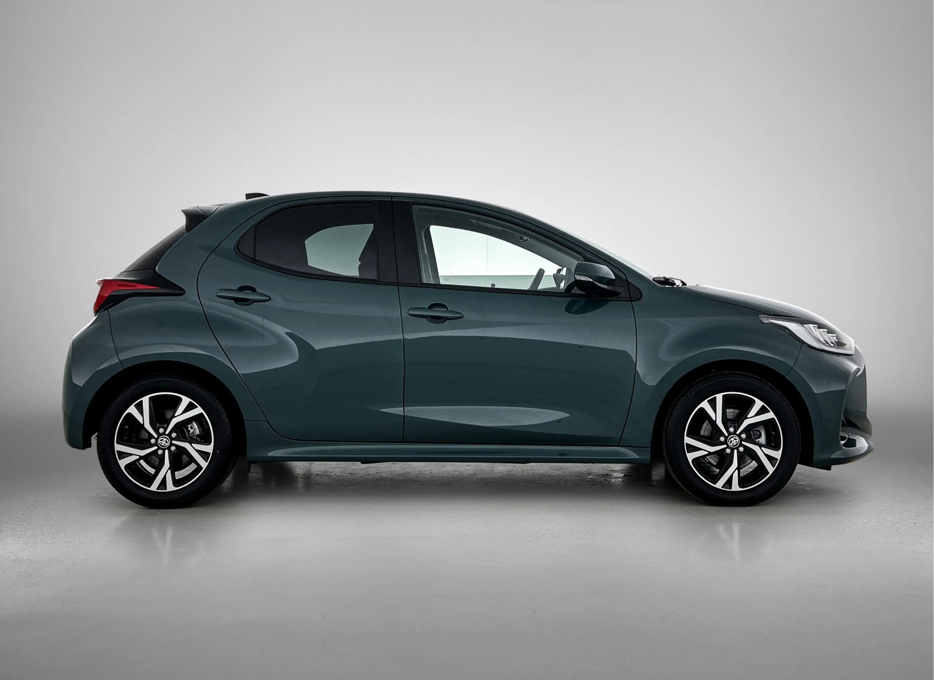 Toyota Yaris 1.5 Hybrid 115 Dynamic | BTW voertuig | Apple CarP — photo 13