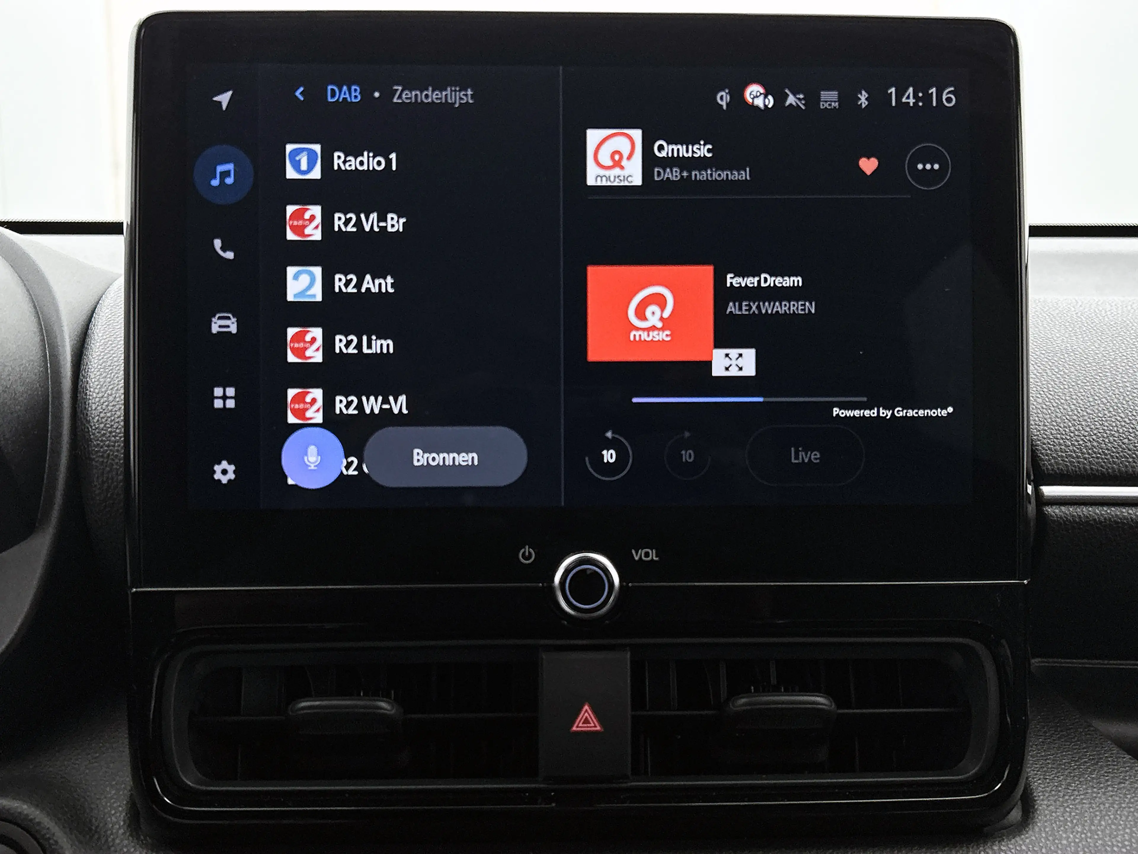 Toyota Yaris 1.5 Hybrid 115 Dynamic | BTW voertuig | Apple CarP — photo 7