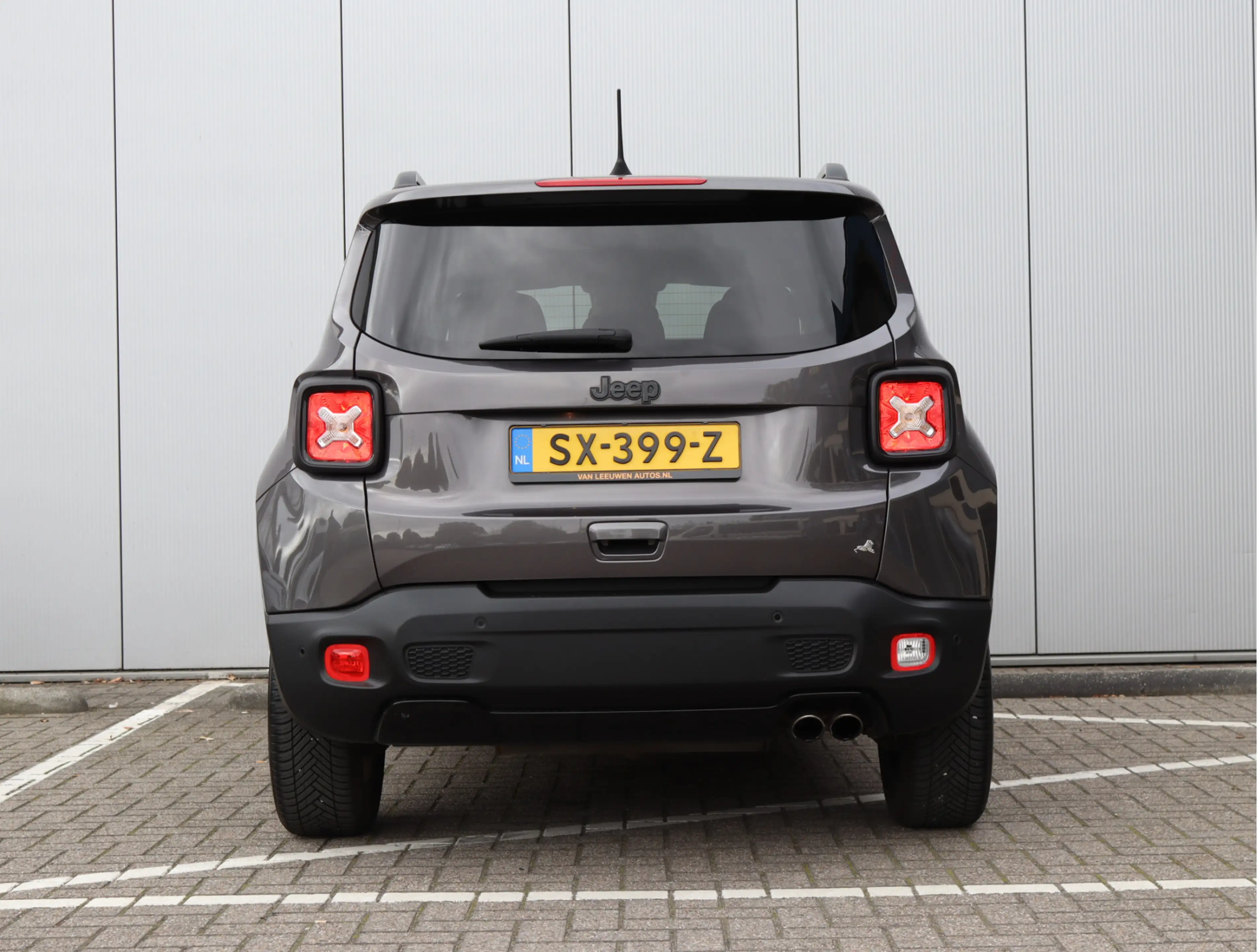 Jeep Renegade 1.4 MultiAir Night Eagle II Limited | Org. NL | AC — photo 7
