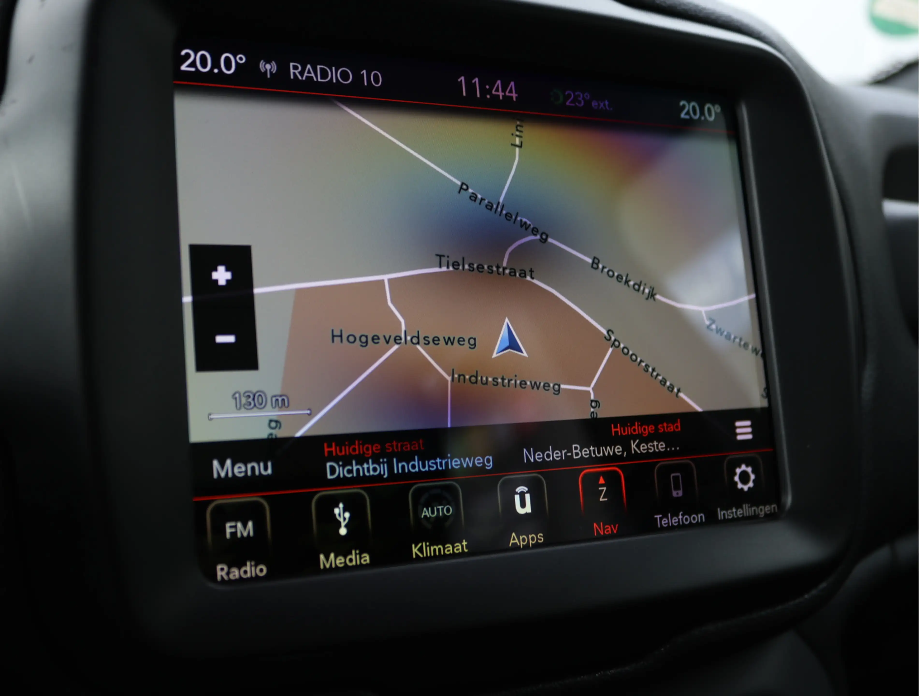 Jeep Renegade 1.4 MultiAir Night Eagle II Limited | Org. NL | AC — photo 37