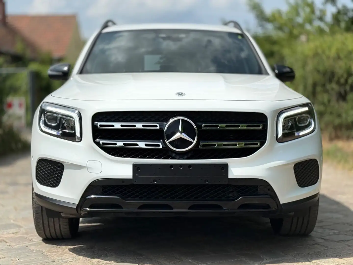 Mercedes-Benz GLB 200 GLB -Klasse GLB 200 d*1ERH*LED*KAM* Weiß - 2
