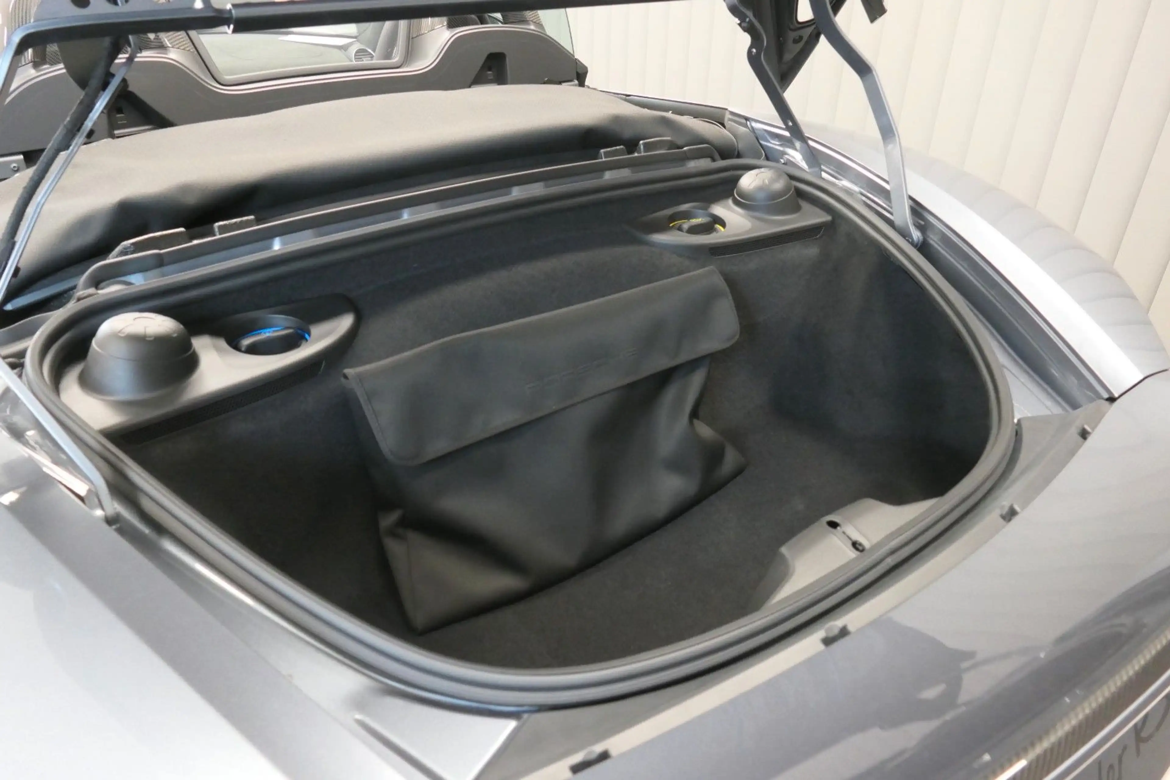 Porsche Boxster 718 Spyder RS Weissach Bose Lift NEUWAGENZUSTAND — photo 14