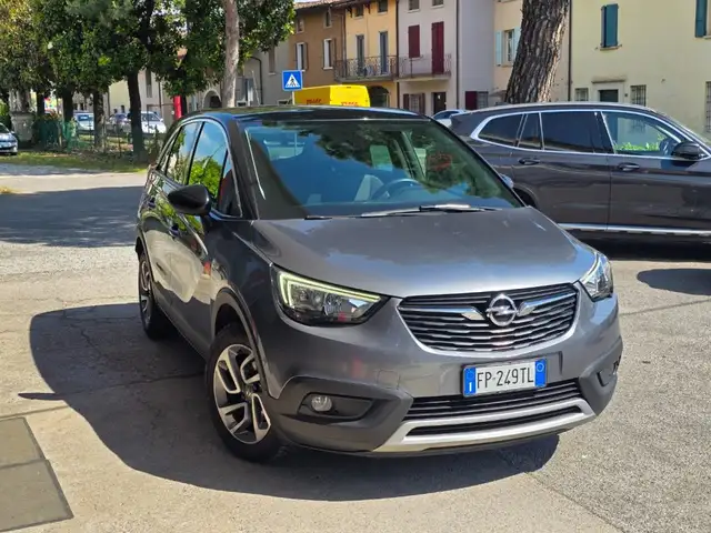 Opel Crossland X view 14