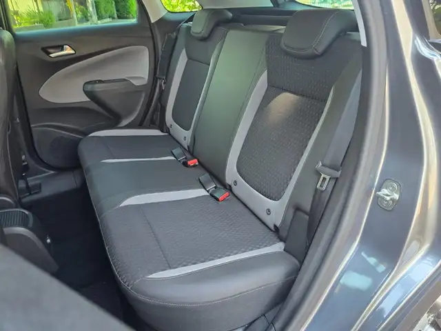 Opel Crossland X view 8