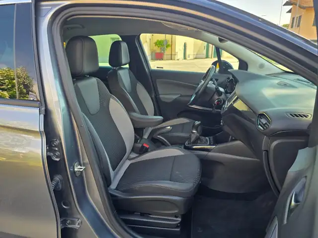 Opel Crossland X view 13