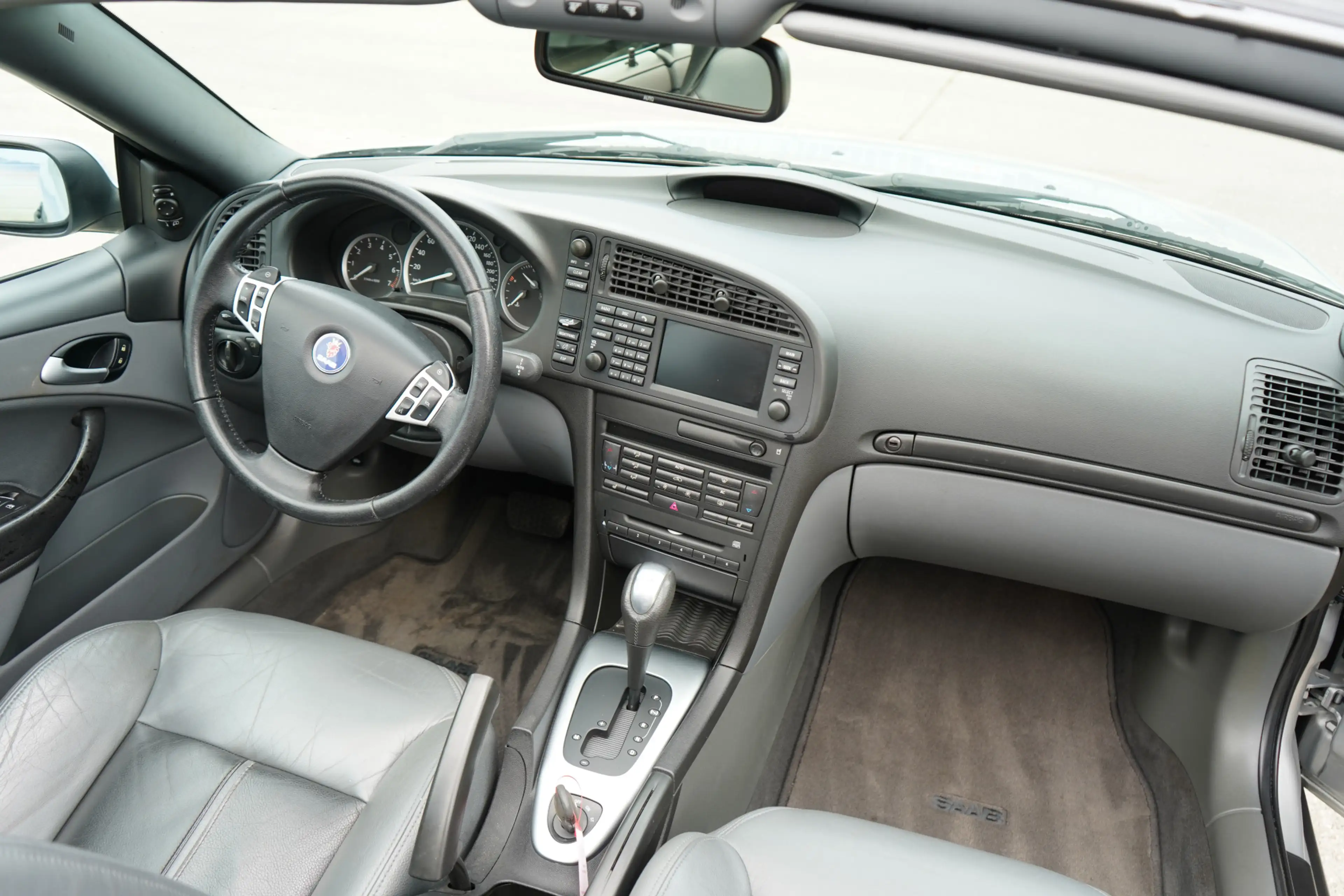 Saab 9-3 2.0 Turbo Cabriolet — photo 14