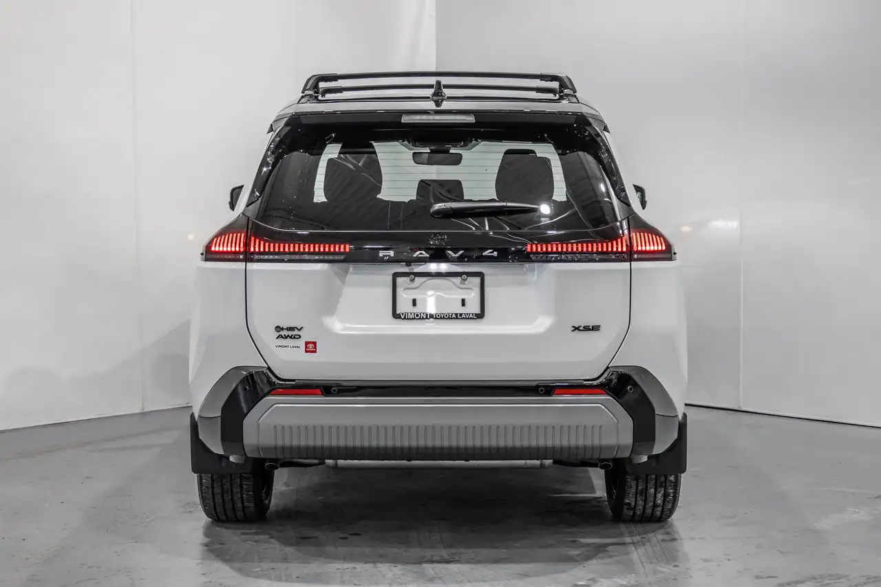 Toyota RAV 4 снимка Toyota RAV 4