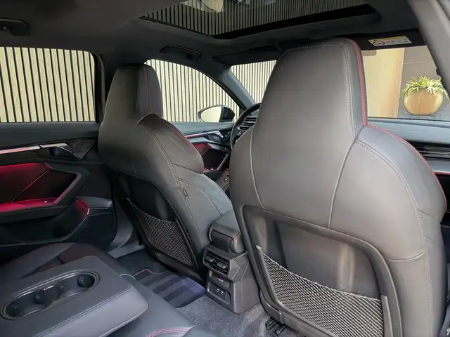 Audi S3 view 9