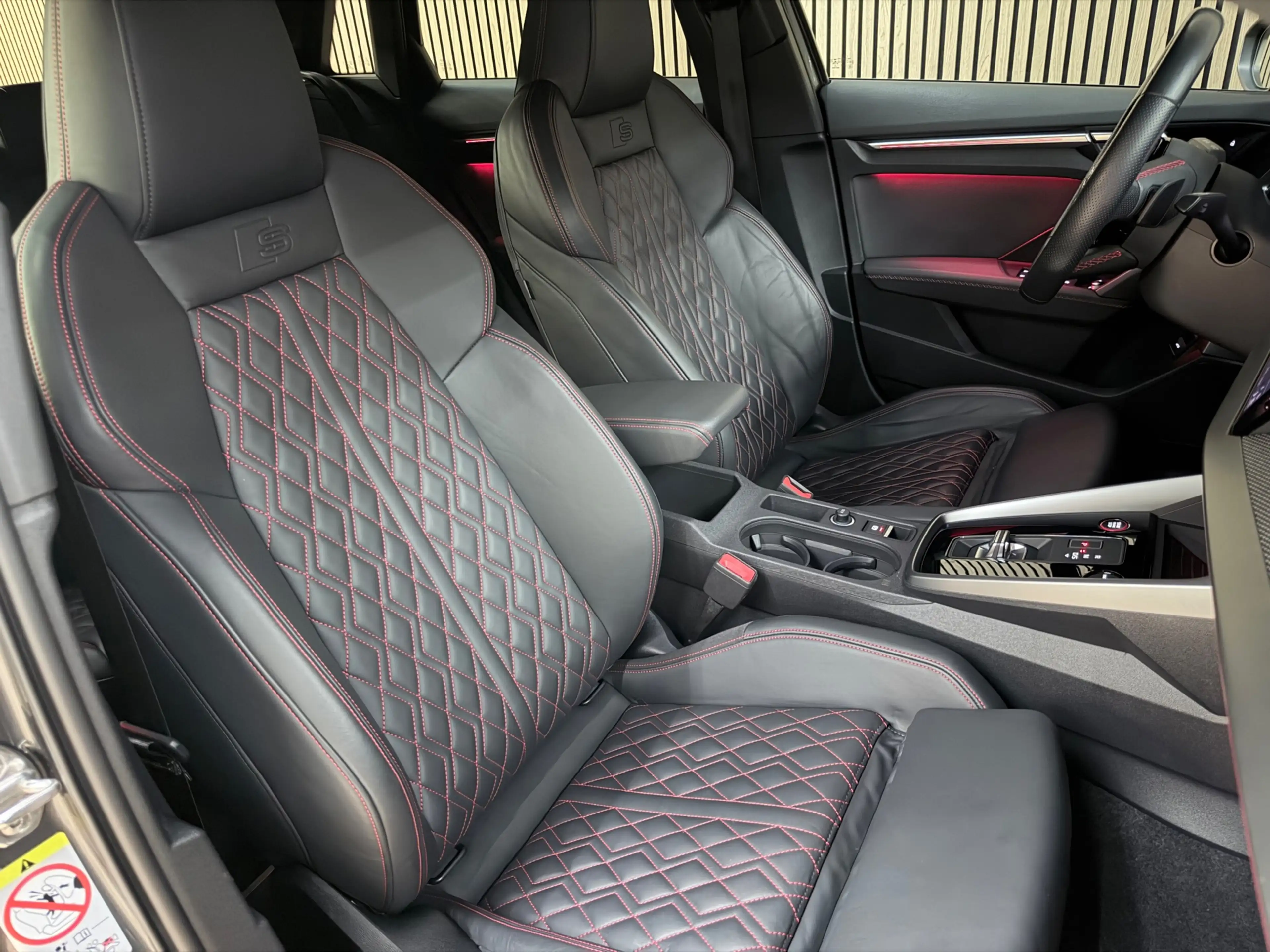 Audi S3 Sportback 2.0 TFSI Quattro 310PK |Pano|Matrix|B&O| — photo 6