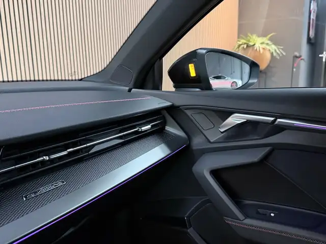 Audi S3 view 20