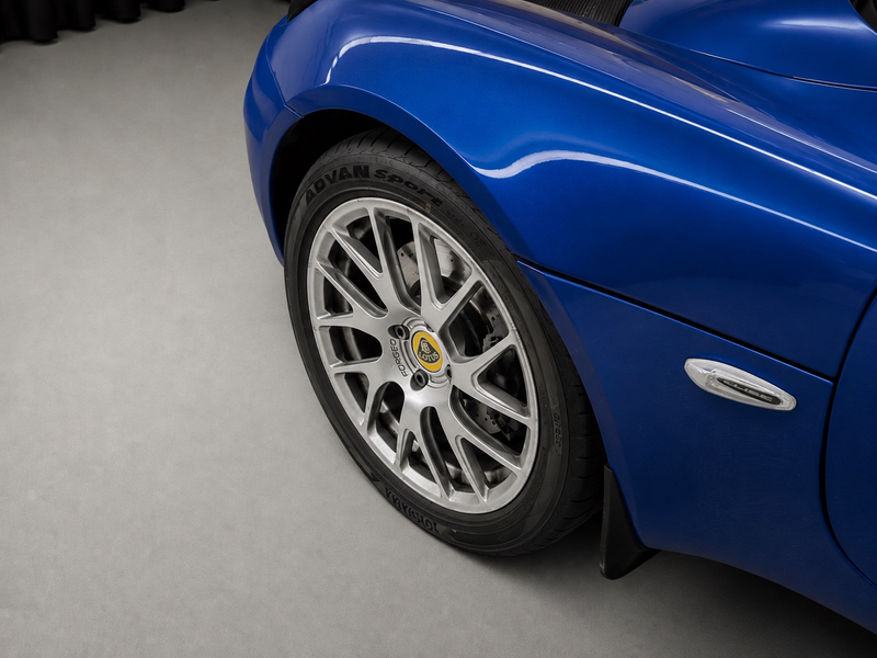 Lotus Elise Sport 220 - Metallic Blue, Alcantara, Jantes forg. — photo 3
