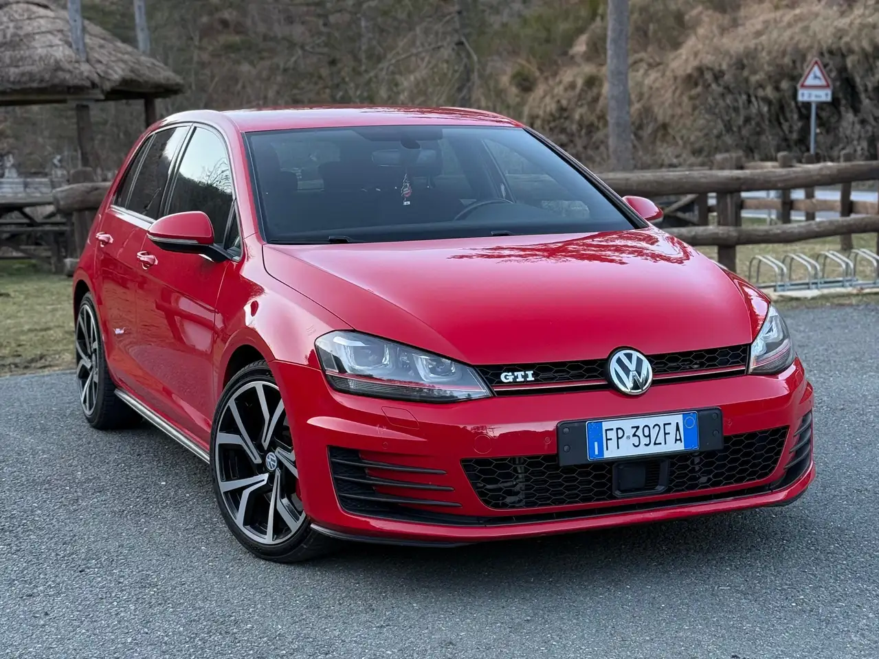 Volkswagen Golf GTI Golf 5p 2.0 tsi Gti Performance — photo 1 of 10