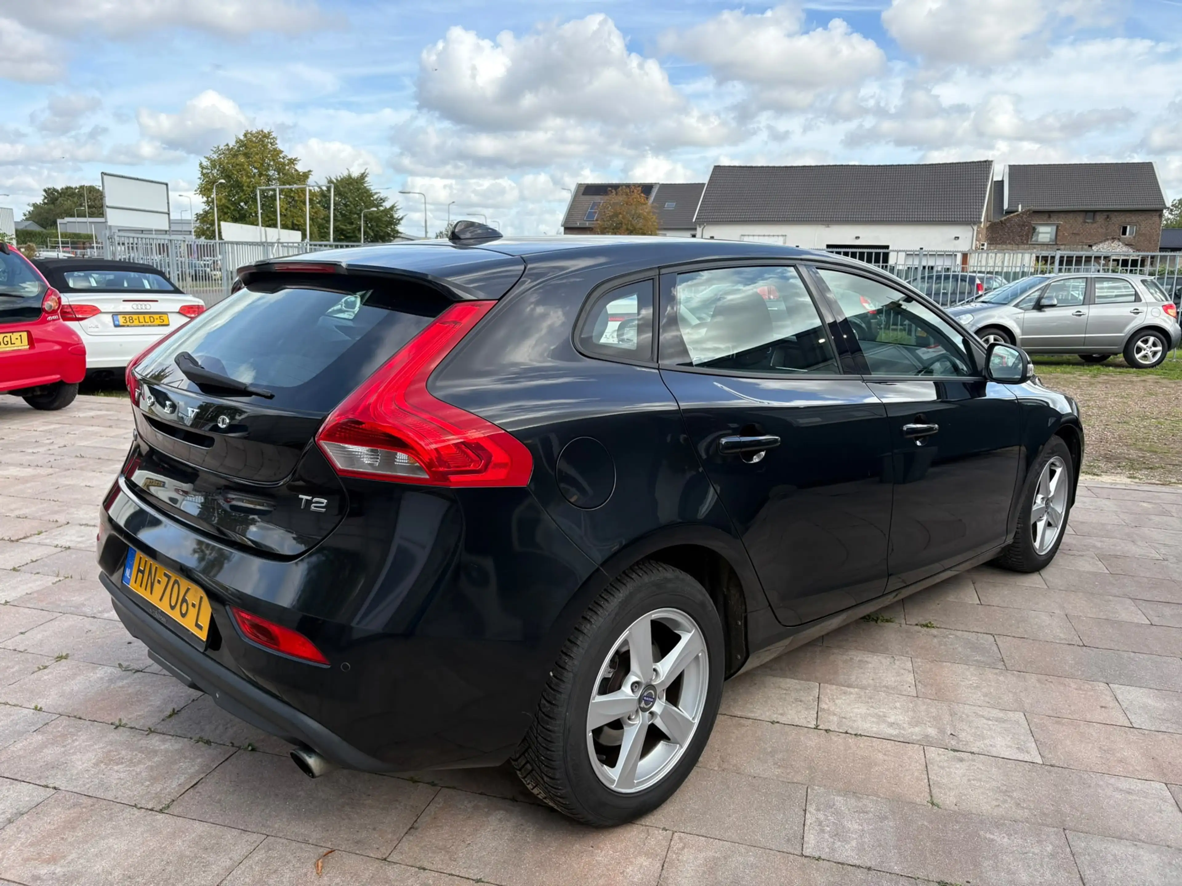 Volvo V40 1.6 T2 Summum|Nieuwe APK|Cruise|PDC achter — photo 6
