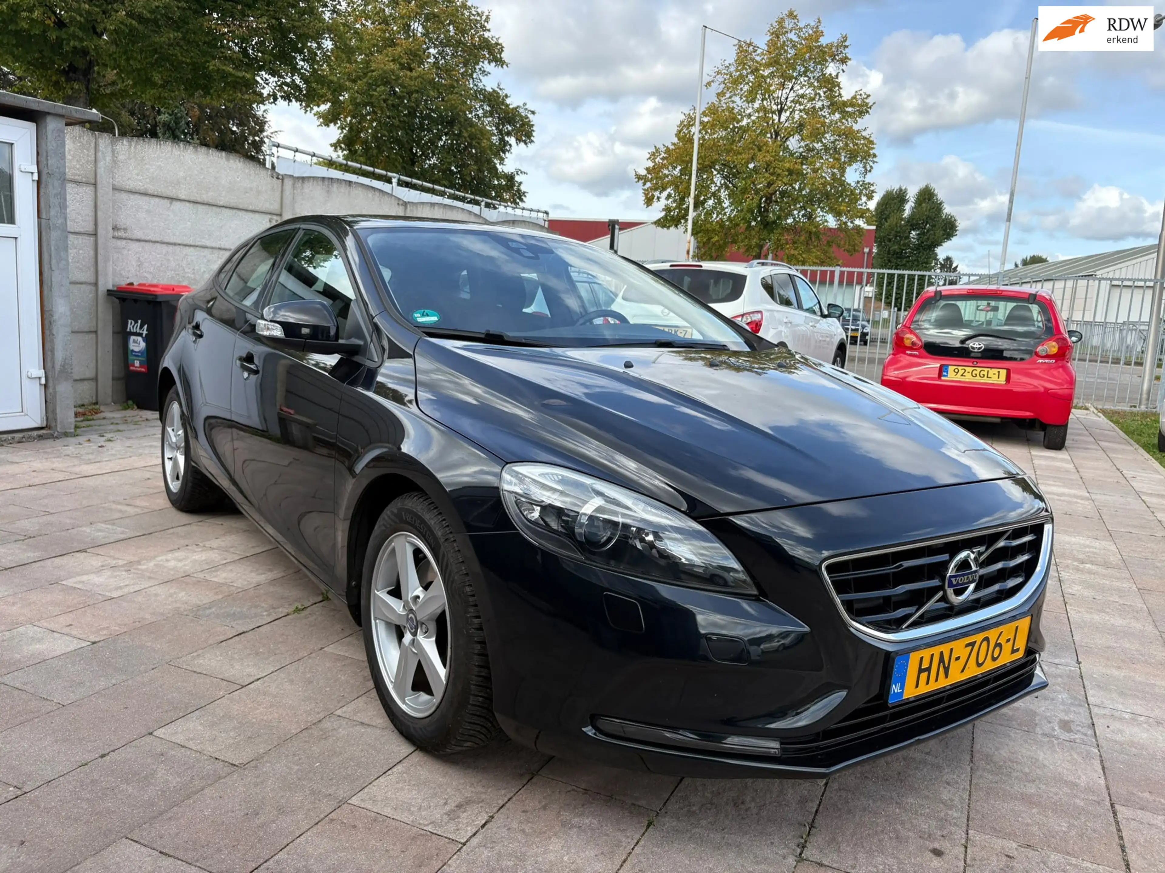 Volvo V40 1.6 T2 Summum|Nieuwe APK|Cruise|PDC achter
