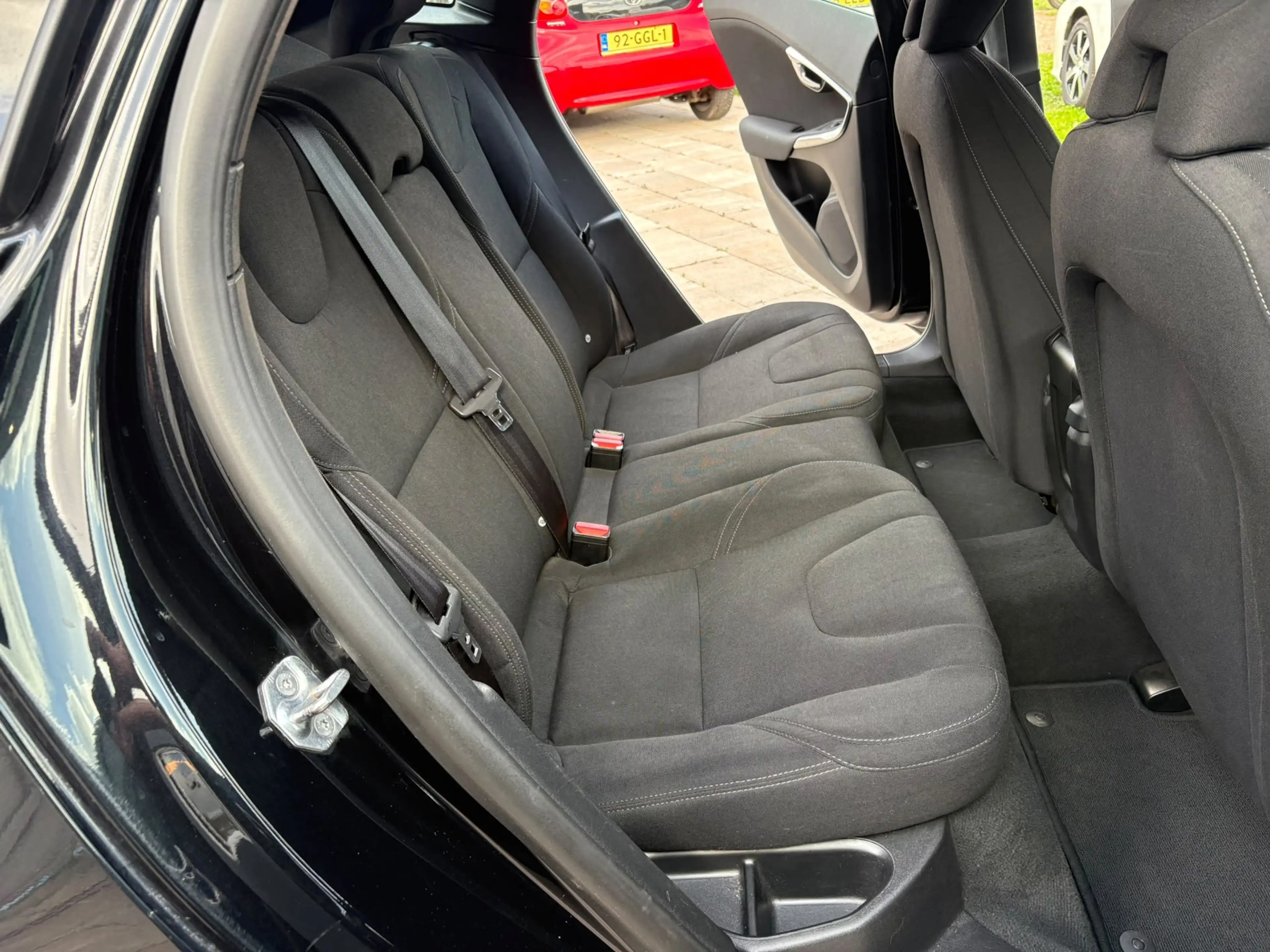 Volvo V40 1.6 T2 Summum|Nieuwe APK|Cruise|PDC achter — photo 13
