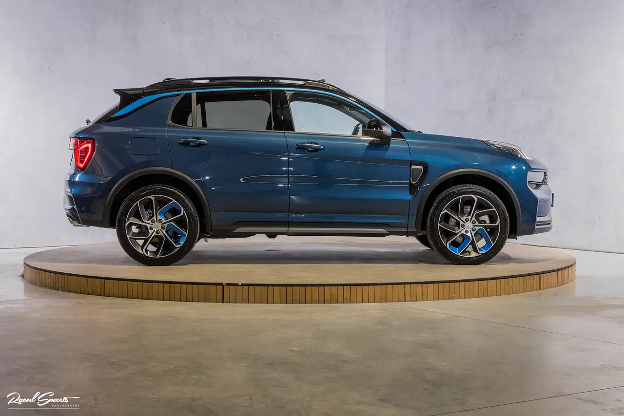 Lynk & Co 01 2023