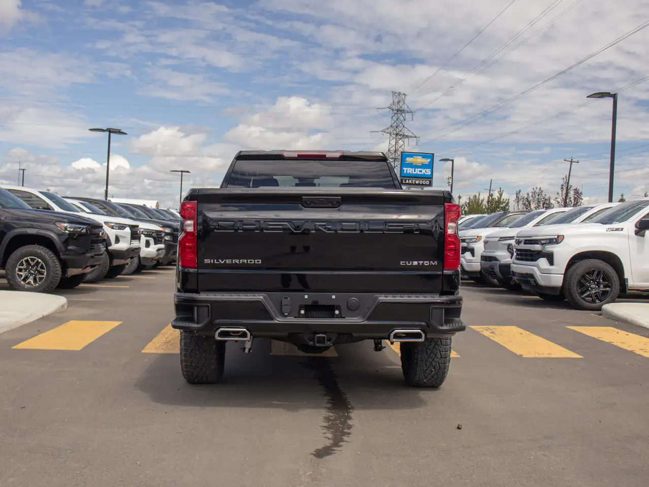 Chevrolet Silverado 1500 photo Chevrolet Silverado 1500
