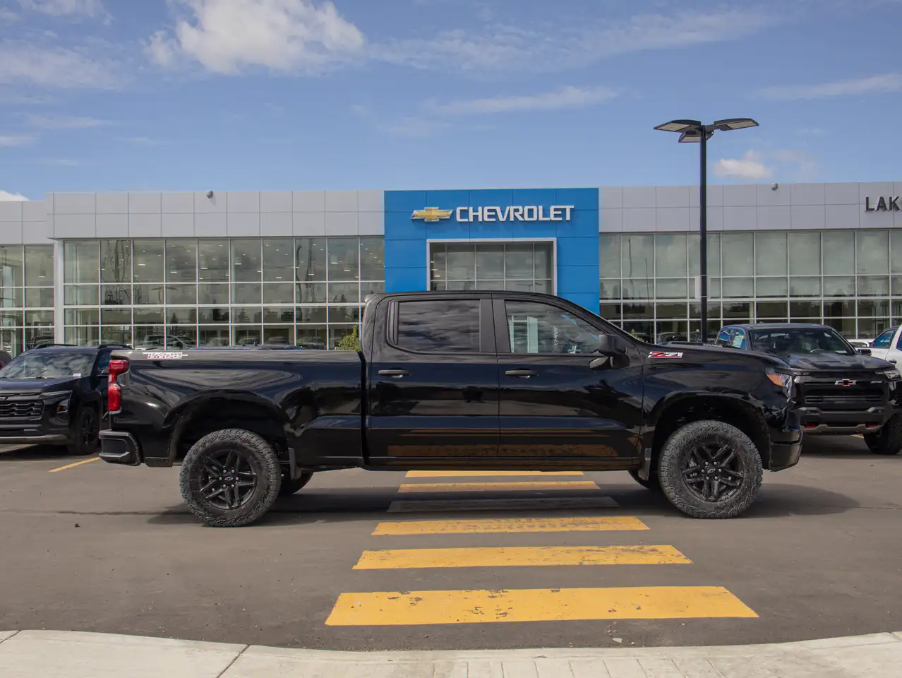 Chevrolet Silverado 1500 photo Chevrolet Silverado 1500