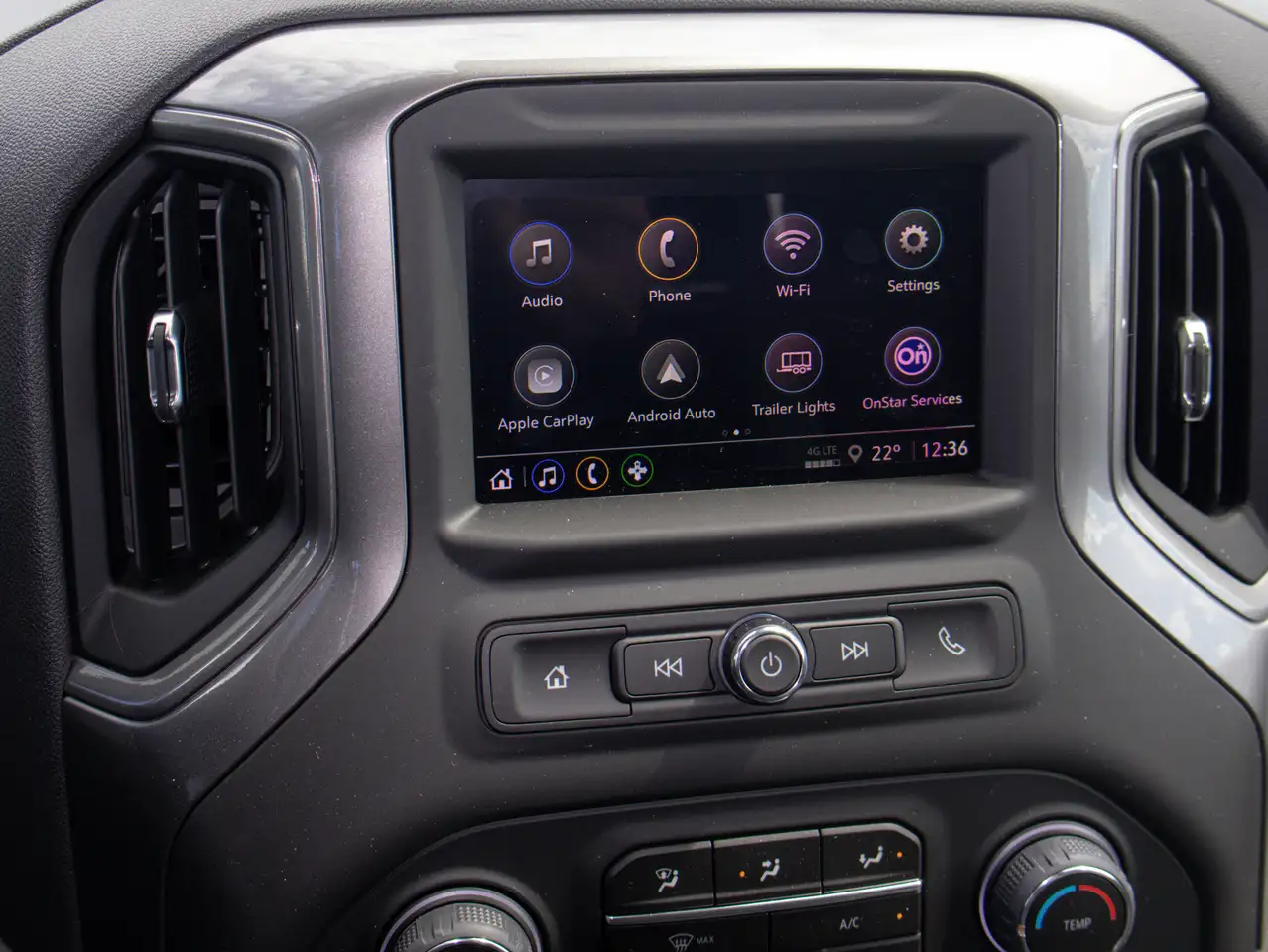 Chevrolet Silverado 1500 photo Chevrolet Silverado 1500