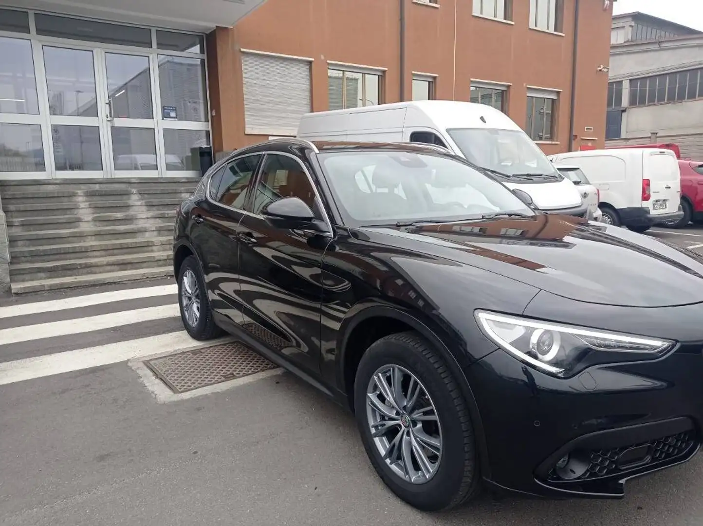 Alfa Romeo Stelvio SUPER 210CV Q4 AUTO Noir - 2