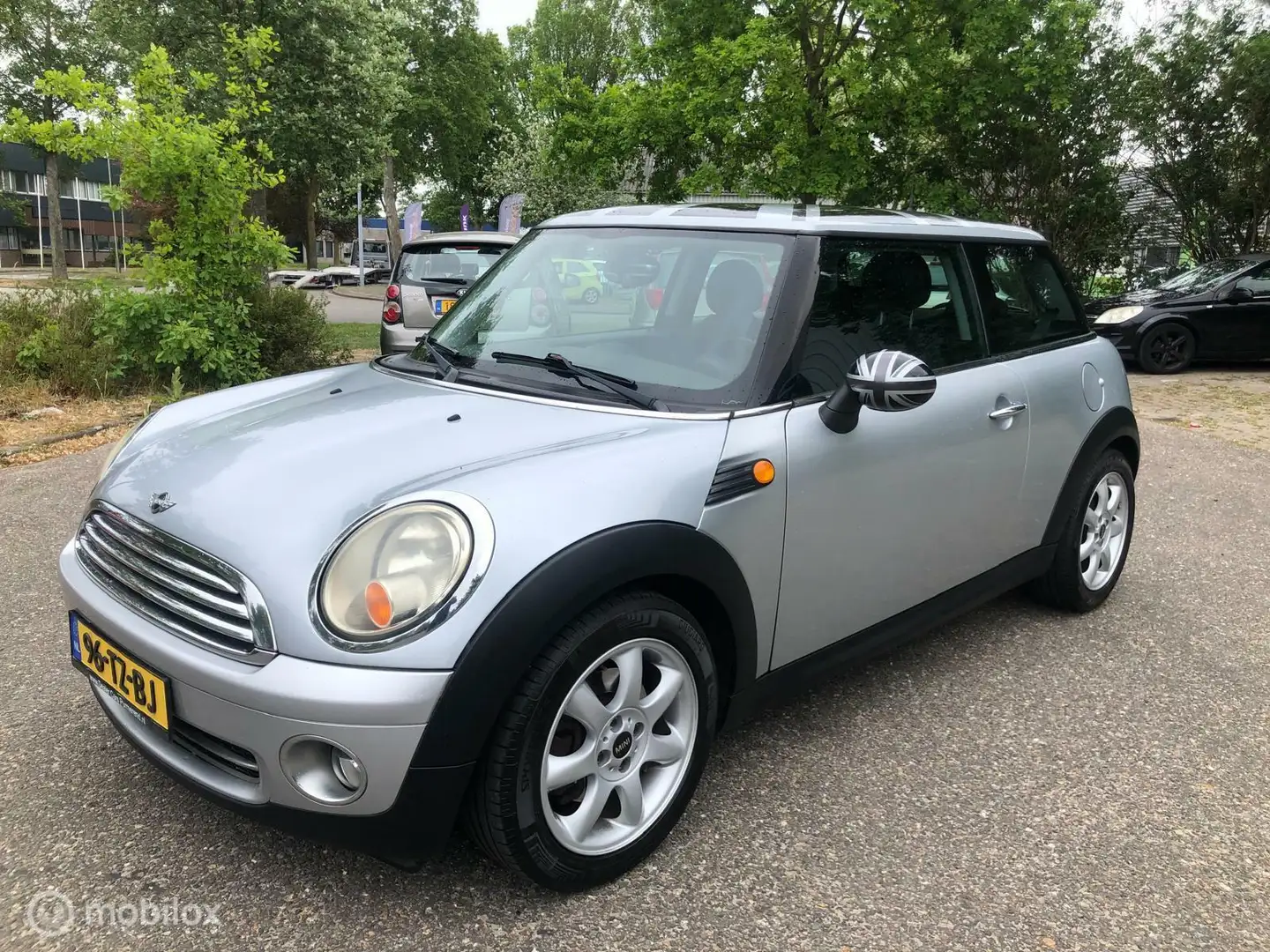 MINI Cooper Mini 1.6 / Airco / Top Onderhouden Gris - 1