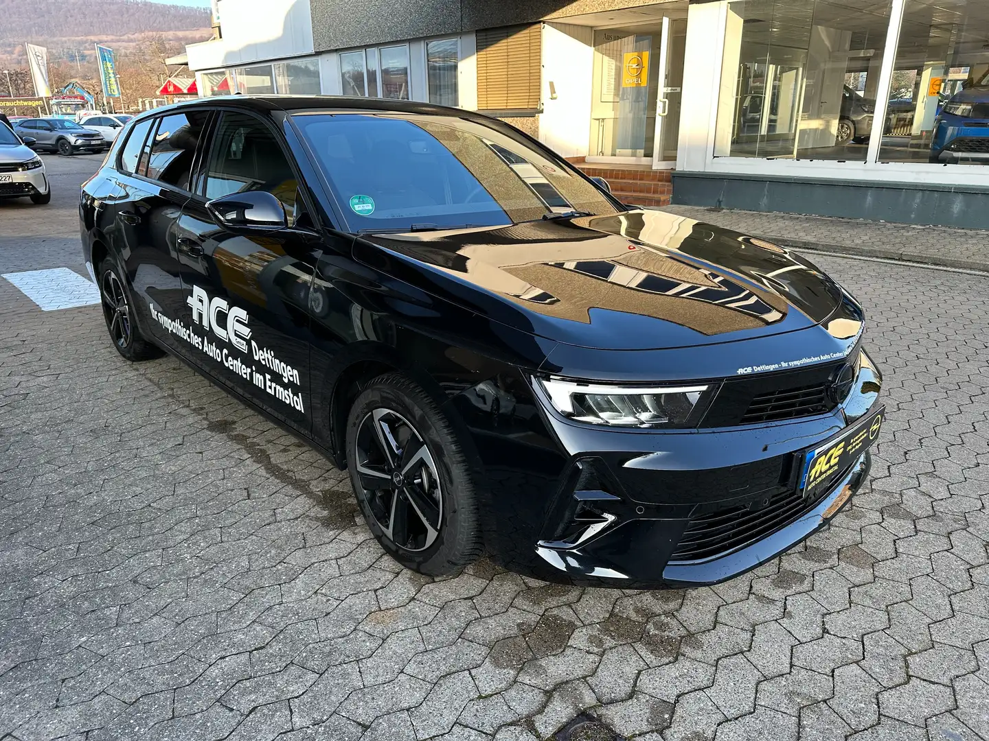 Opel Astra GS*Kamera*LED*SHZ* Schwarz - 2