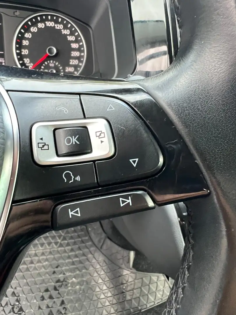 Volkswagen T6.1 Caravelle Double cabine UTILITAIRE Highline - TVAC Bruin - 2