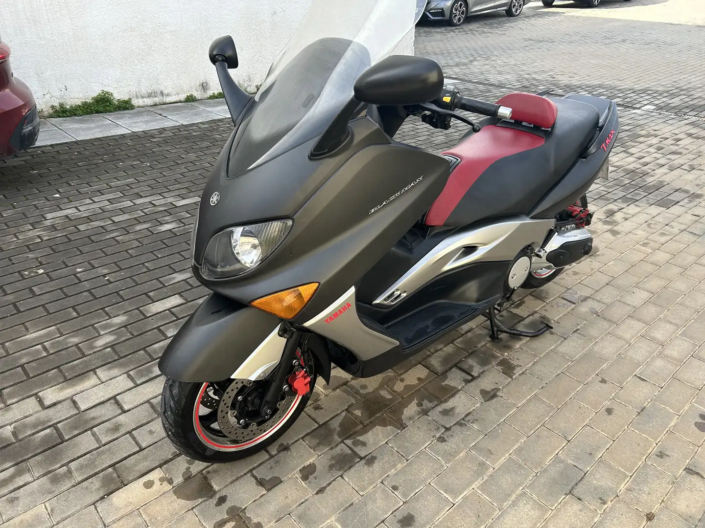 Yamaha TMAX 500 Black Edition - 1