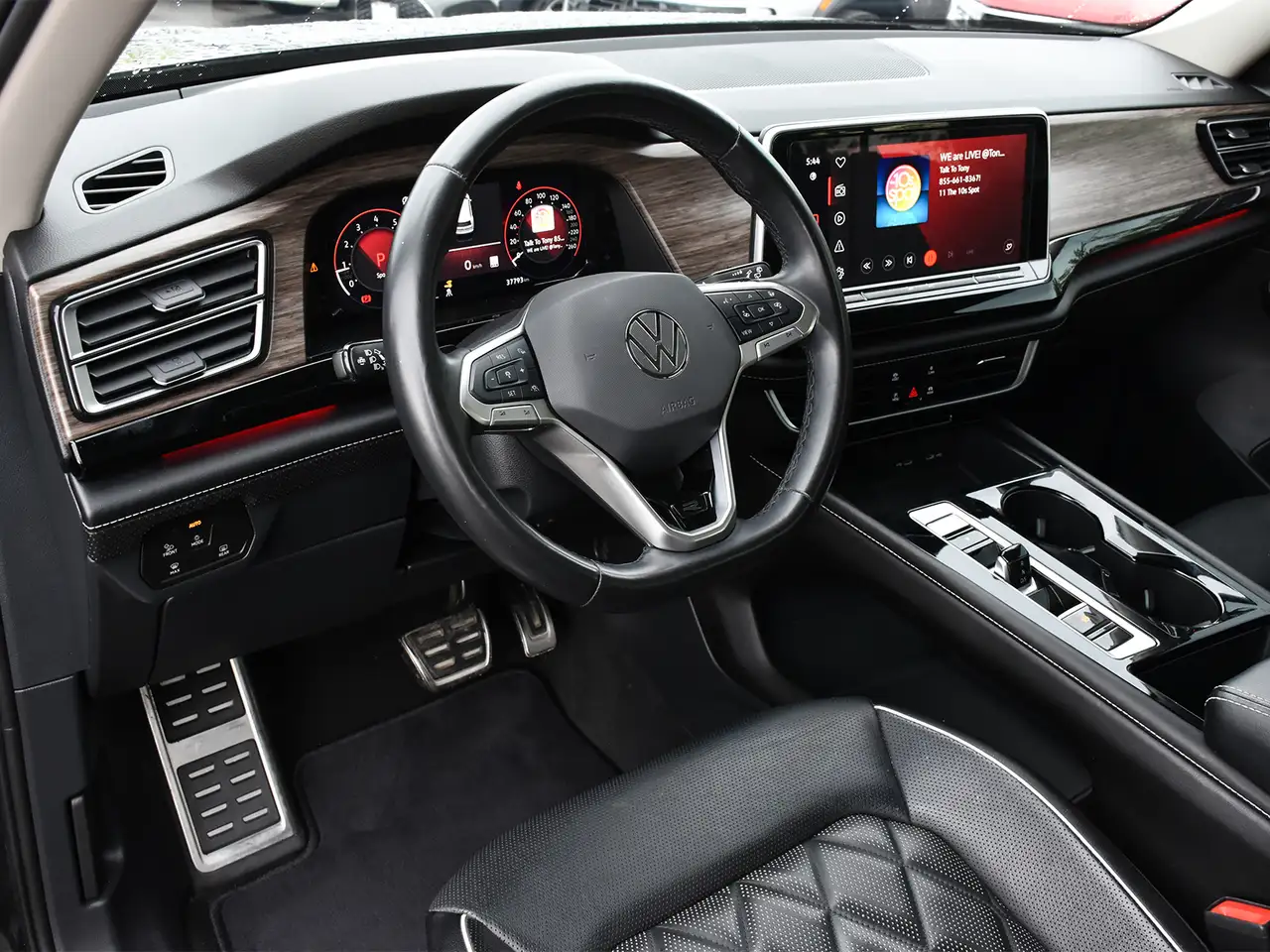 Volkswagen Atlas снимка Volkswagen Atlas