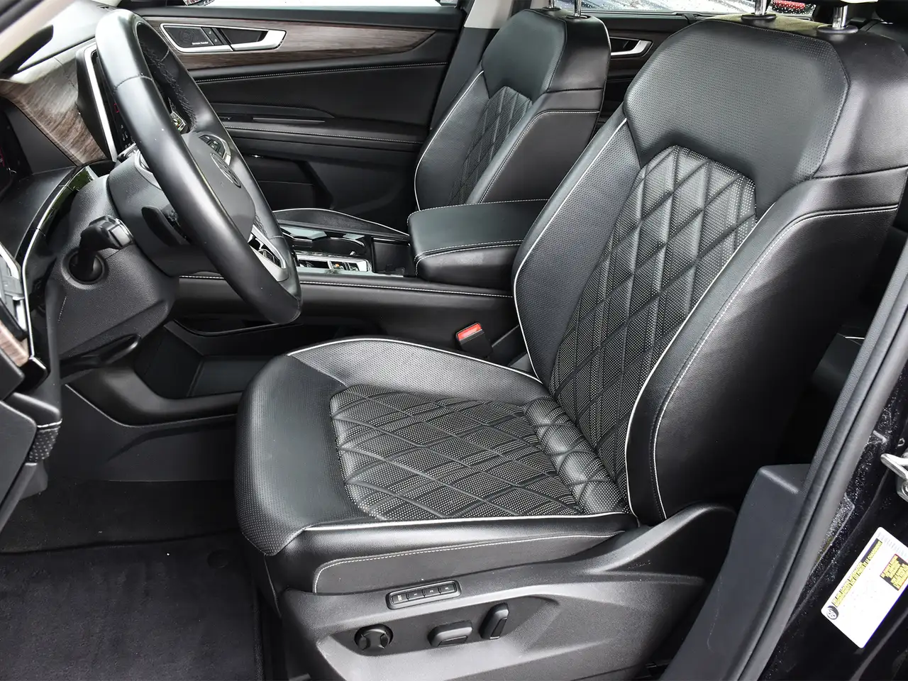 Volkswagen Atlas снимка Volkswagen Atlas
