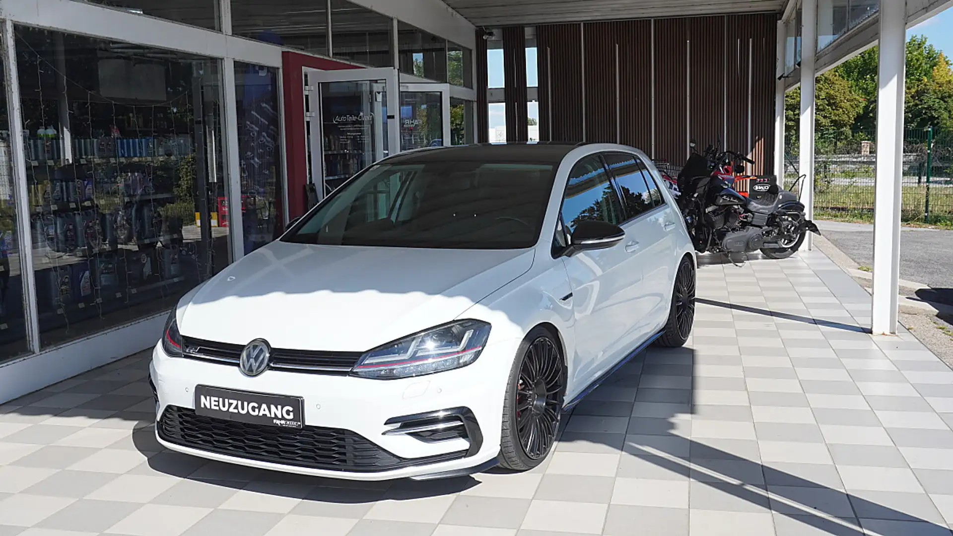 Volkswagen Golf VII 1.6 TDI BMT Rabbit Weiß - 1