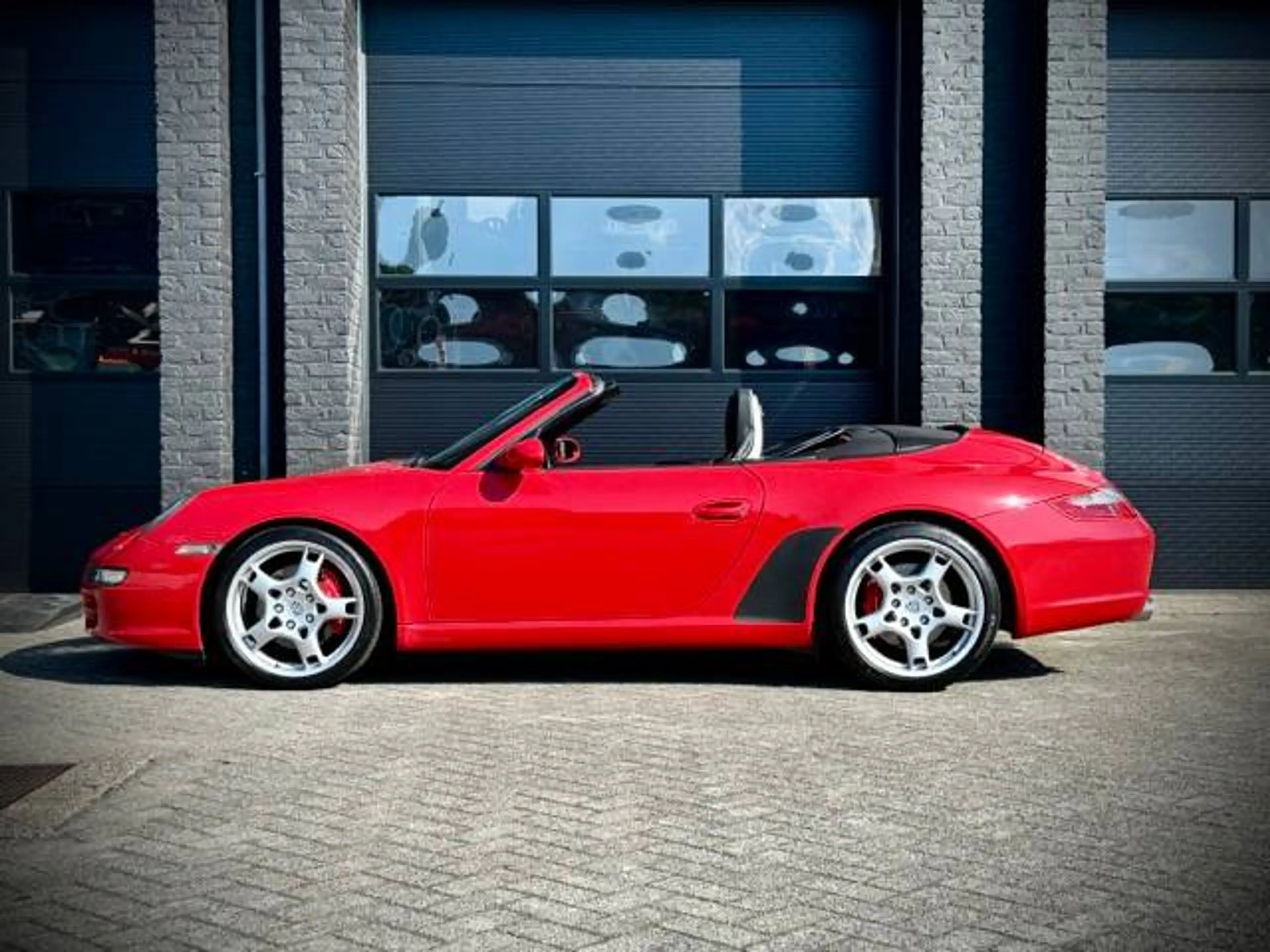 Porsche 911 911 Carrera S Cabriolet 3.8i Tiptronic — photo 5