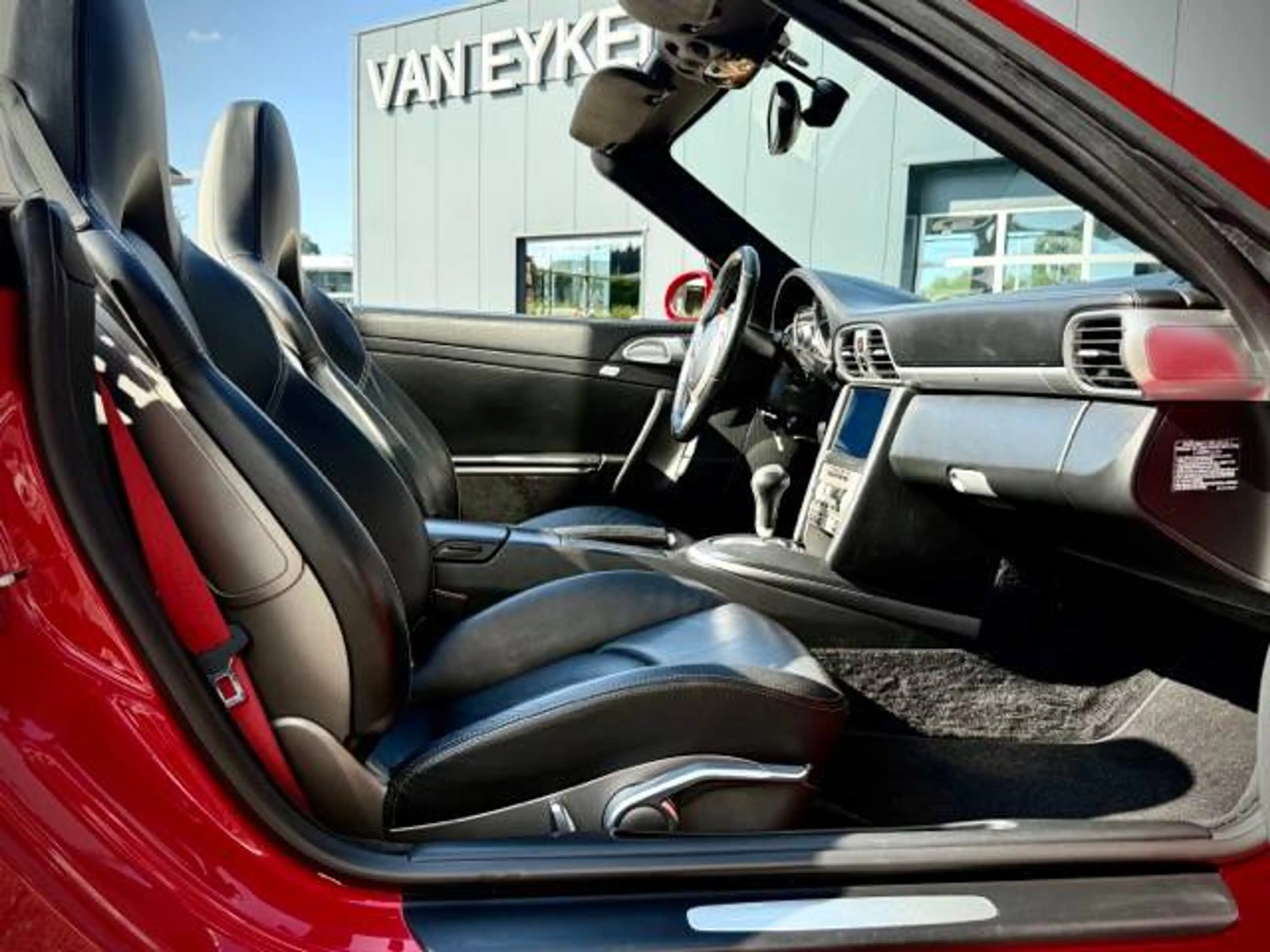 Porsche 911 911 Carrera S Cabriolet 3.8i Tiptronic — photo 11
