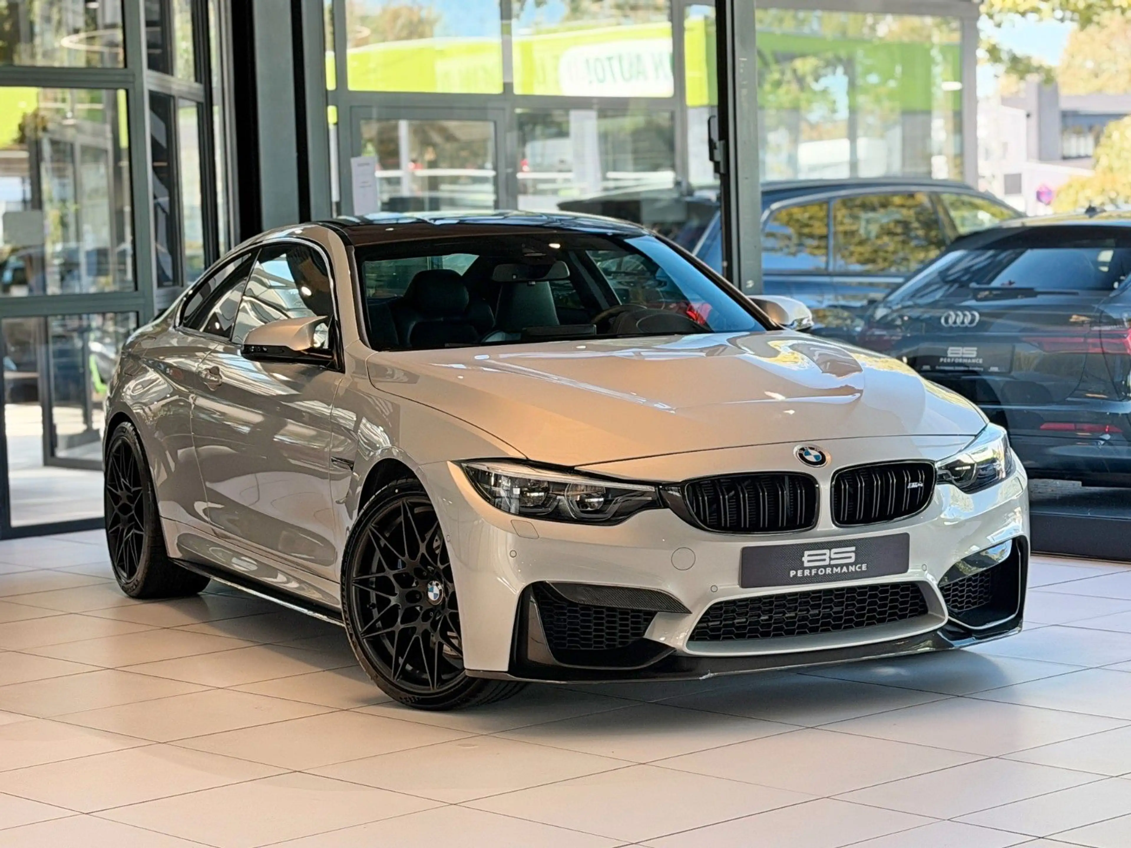 BMW M4 COUPE |DEUTSCH|KEIN OPF|LCI-FACE|INDIVIDUAL — photo 3