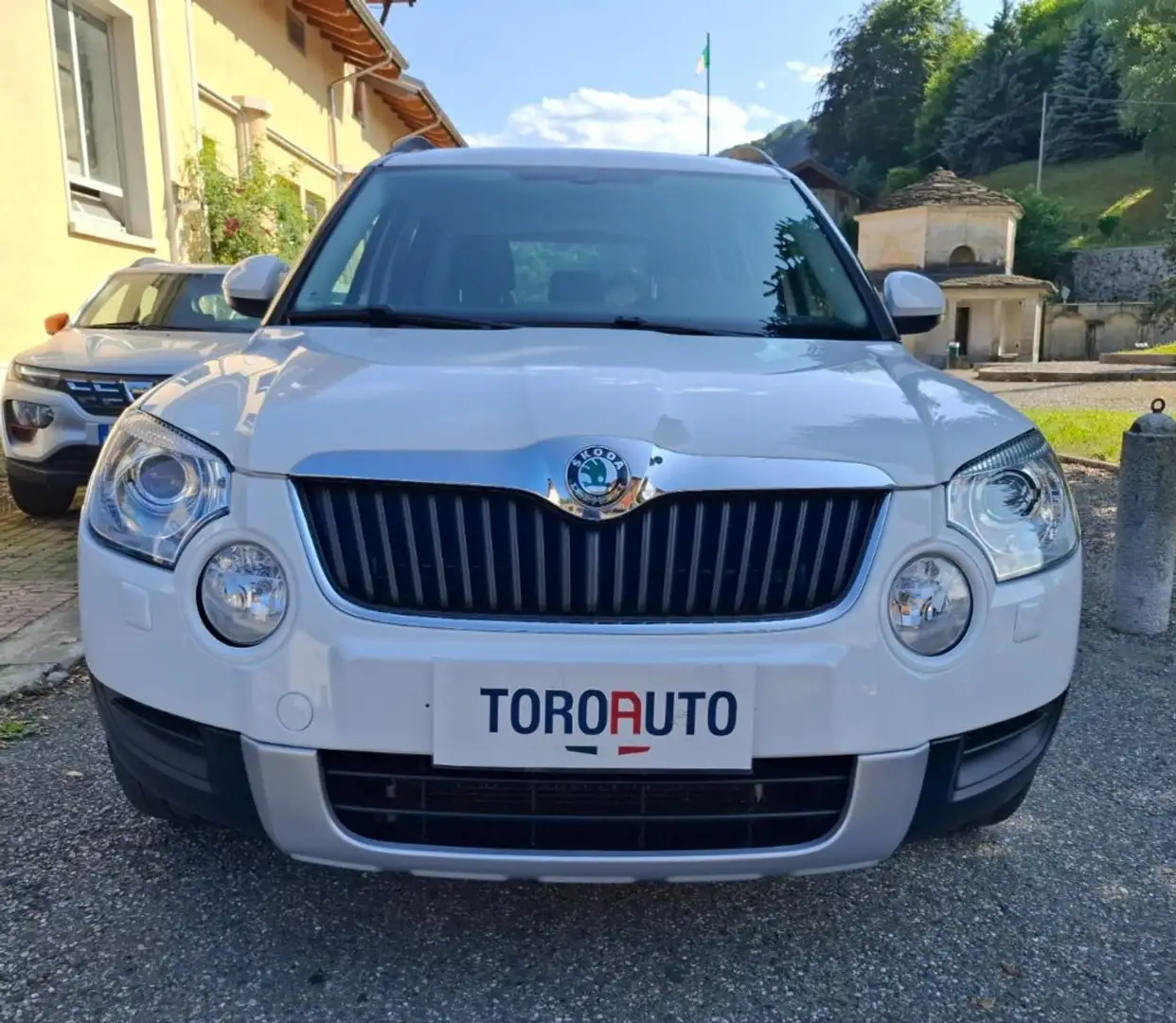 Skoda Yeti 2.0 TDI CR 110CV 4x4 Elegance Bianco - 2