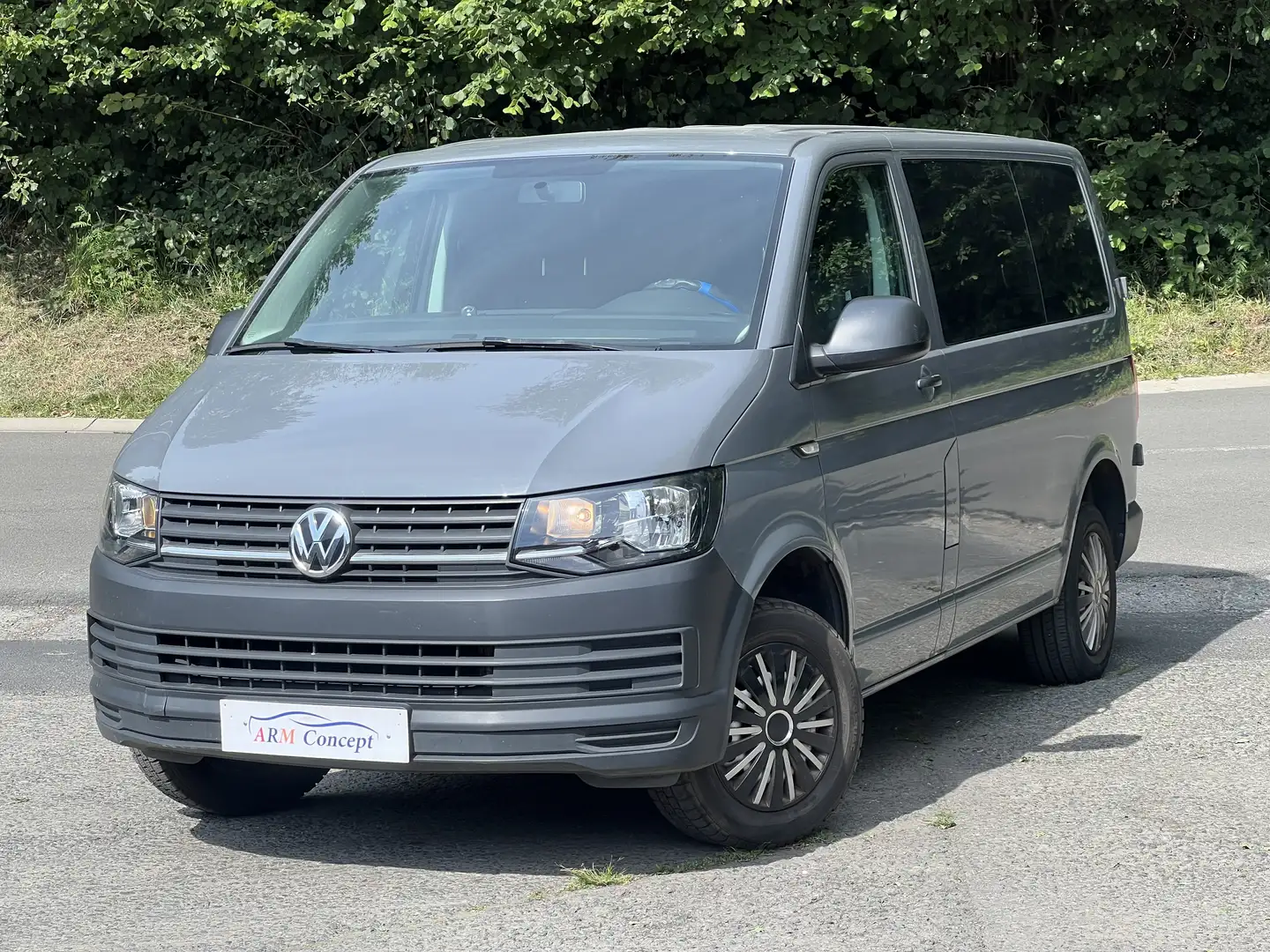 Volkswagen T6 Transporter 2.0 TDi Diesel 2018 Diesel 7 places 69000km - 1