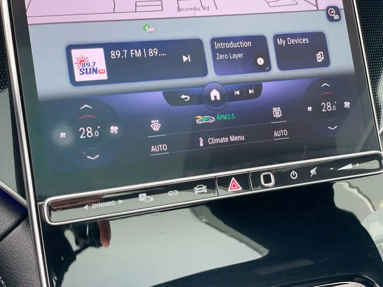 Mercedes-Benz EQS снимка Mercedes-Benz EQS
