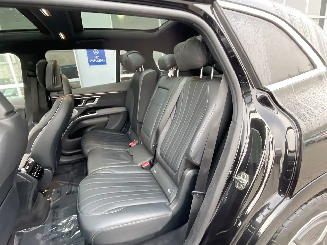 Mercedes-Benz EQS снимка Mercedes-Benz EQS