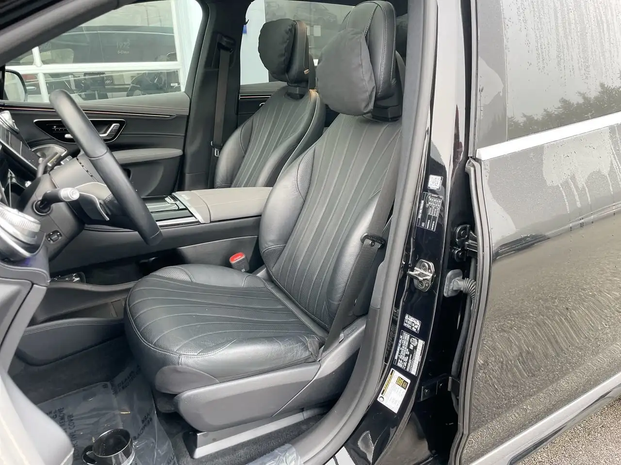 Mercedes-Benz EQS снимка Mercedes-Benz EQS