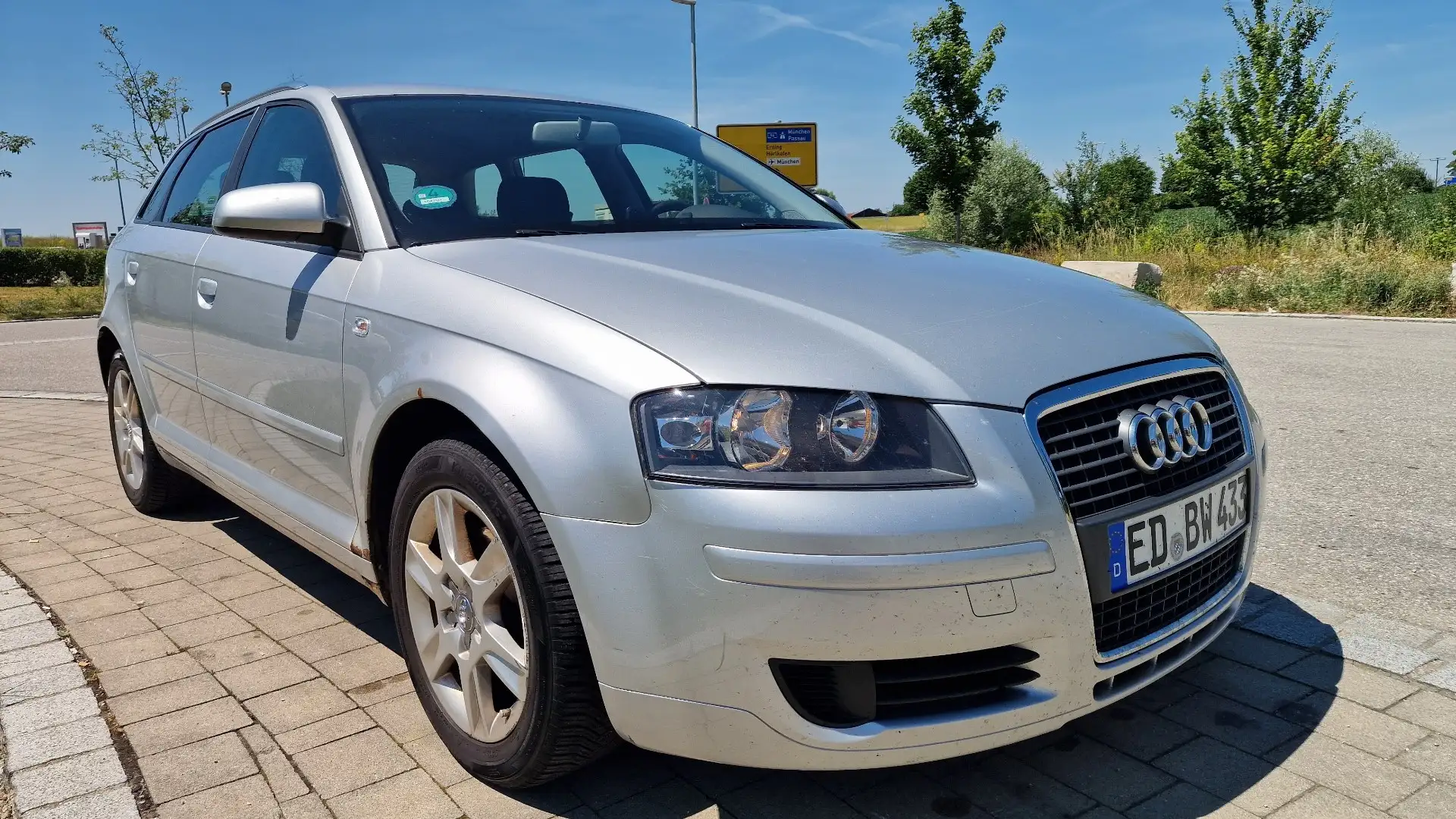 Audi A3 1.9 TDI DPF Ambition Grau - 2