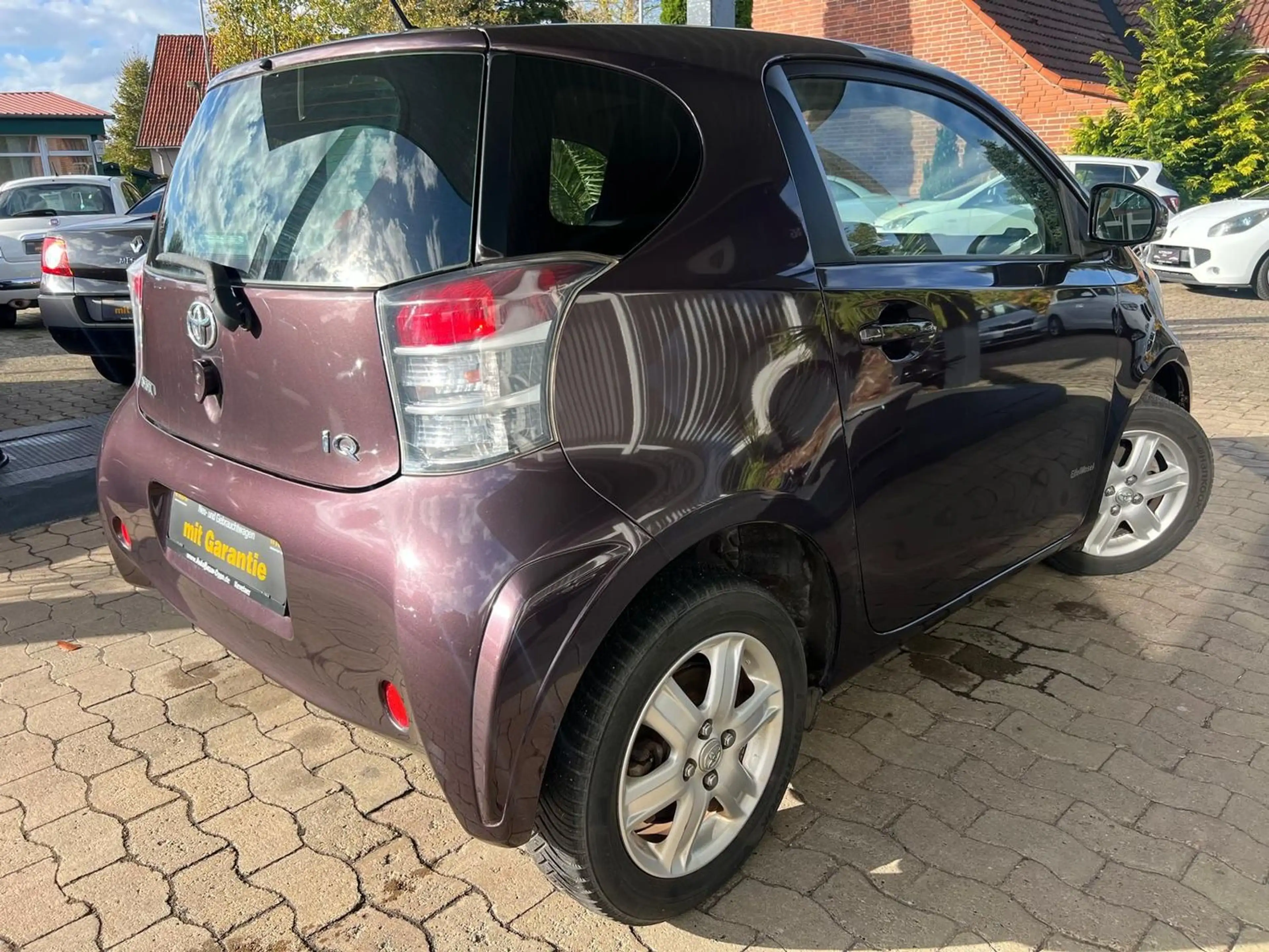 Toyota iQ Basis 1.0 VVT-i * 2.Hand* TÜV Neu* — photo 5