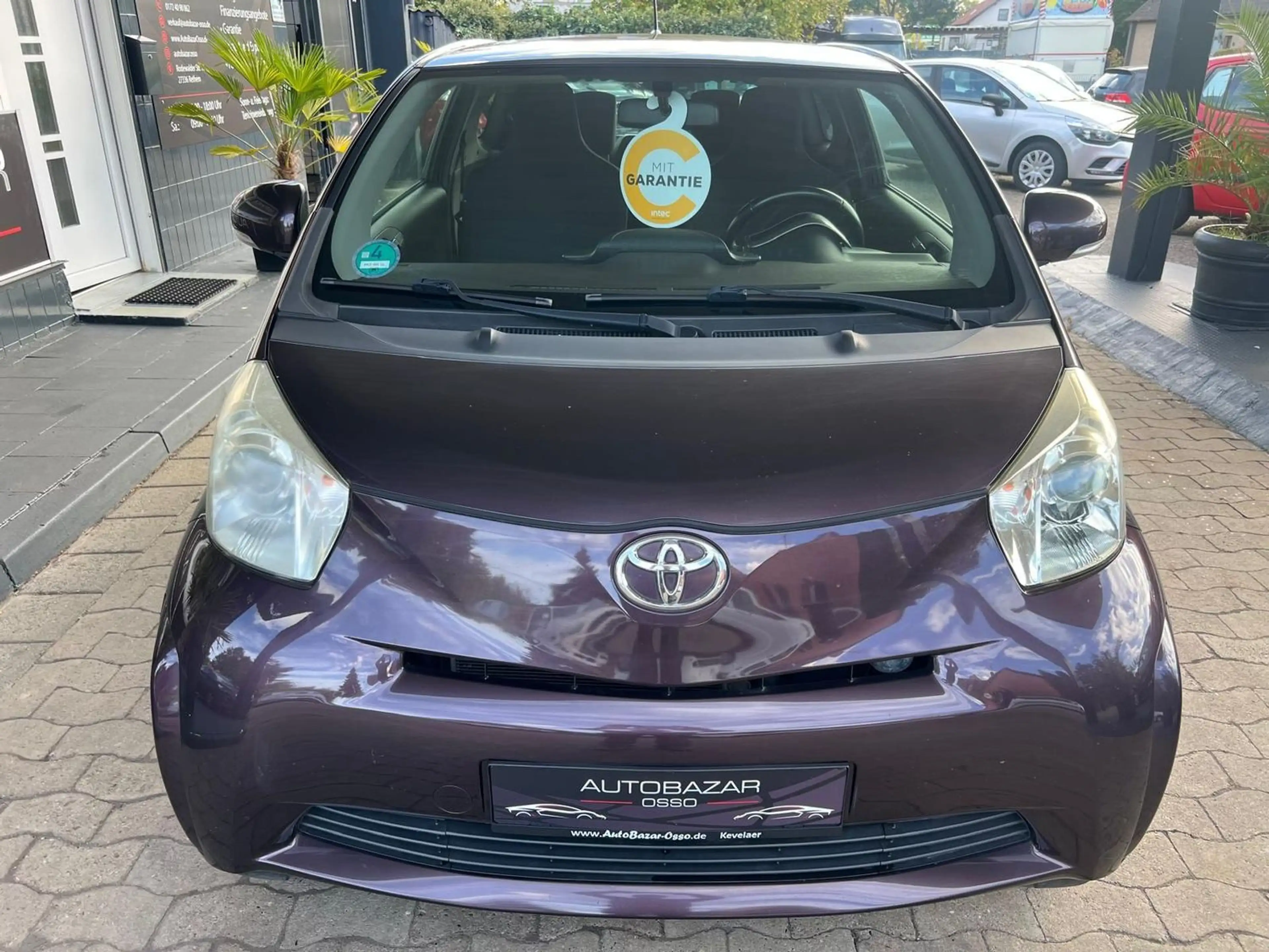 Toyota iQ Basis 1.0 VVT-i * 2.Hand* TÜV Neu* — photo 2